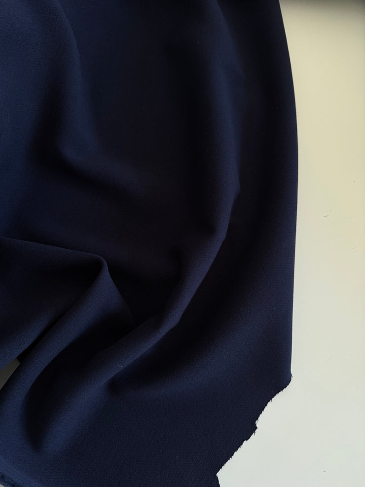 Crepe misto lana blu scuro